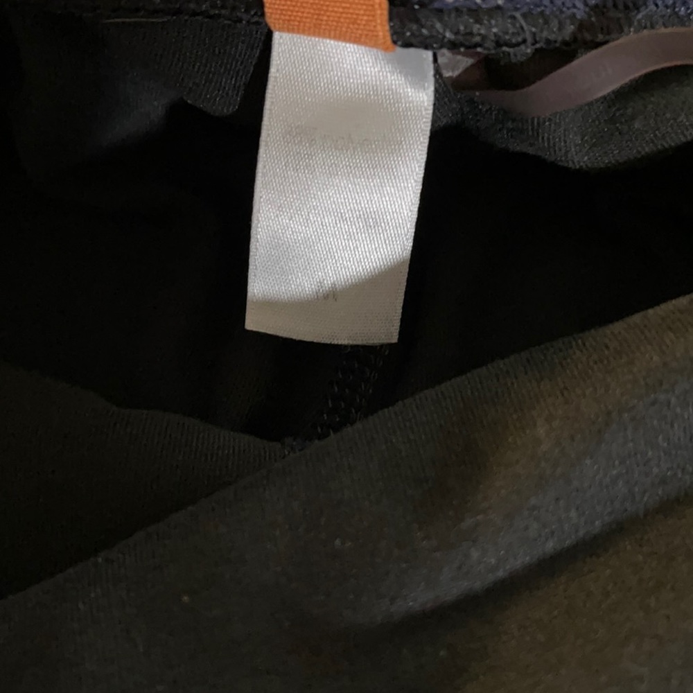 Lucy Capri pants - Picture 9 of 9